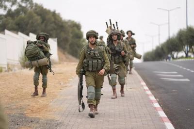 Israeli Military Reports Death of Soldier and Injuries to Three Others in Kessufim