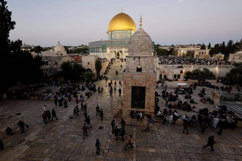 Lebanon Condemns Israeli Police Raid on Al-Aqsa Mosque