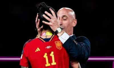 After the "Kiss"... A New Scandal Hits the Spanish Football Federation