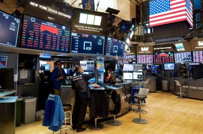 Wall Street Opens Lower