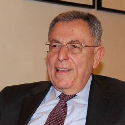 Video - Fouad Siniora Sings "Back to Build Lebanon"