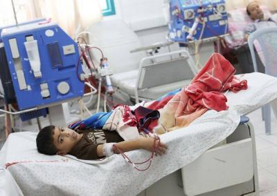 Title: Doctors Diagnose Injuries in Gaza: Bone Melting, Burst Arteries, and Severe Burns