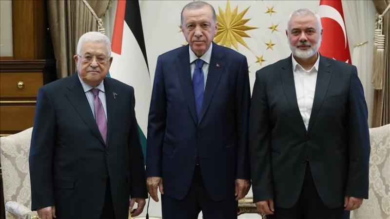 Erdogan Meets Abbas and Haniyeh in Ankara