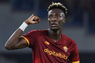 Abraham Undergoes Knee Surgery