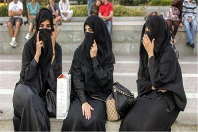 Egypt Bans Niqab in Schools