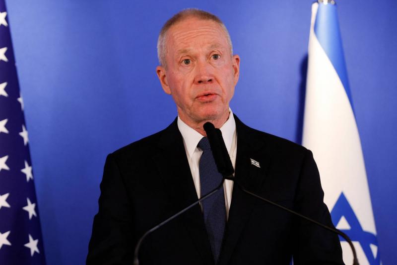 Netanyahu Retracts Decision as Thousands of Israelis March