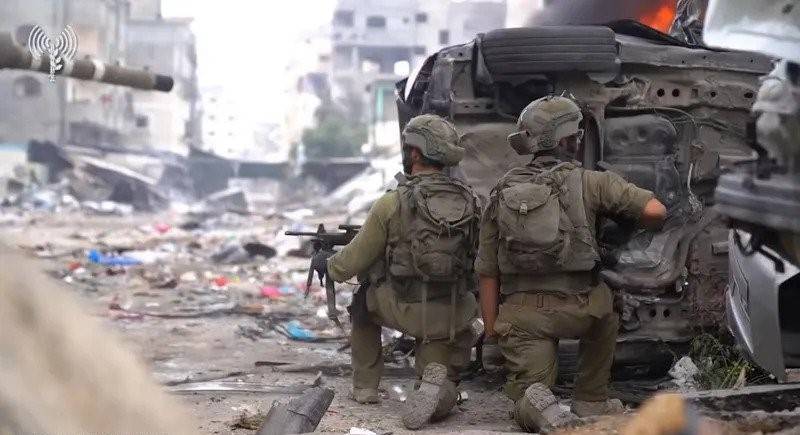 Israeli Army: We Found Weapons in Al-Shifa Hospital
