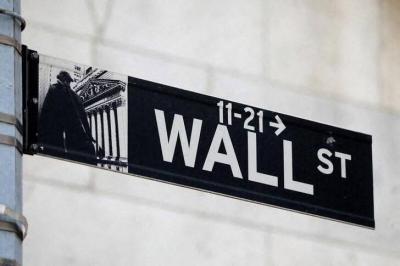 Wall Street Opens Lower After U.S. Jobs Report