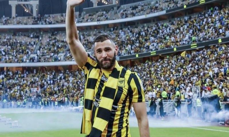 Video: Ittihad Jeddah Presents Benzema at a Grand Ceremony!