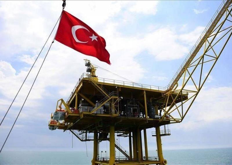 Turkey Discovers One Billion Barrels in Oil Field