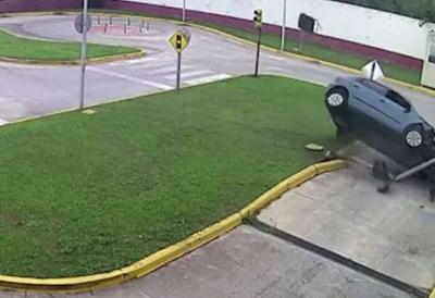 Driving Test Ends in Disaster for Woman