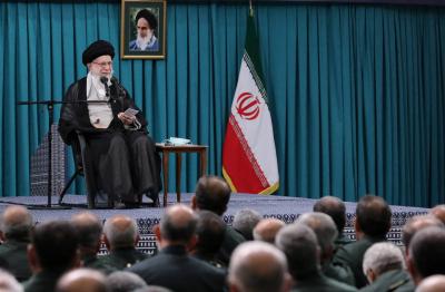 Khamenei: Countries Normalizing Relations with Israel "Are Betting on a Losing Horse"