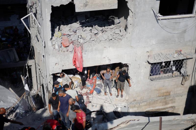 Title: Hamas: 7 Civilian Hostages Killed in Jabalia Airstrikes