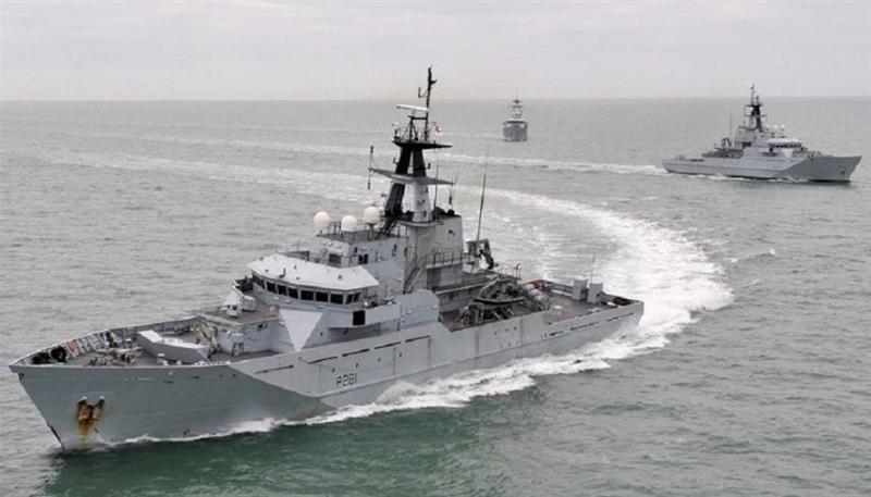 French Navy Escorts Oil Tanker in Guinea After Pirates Abandon It