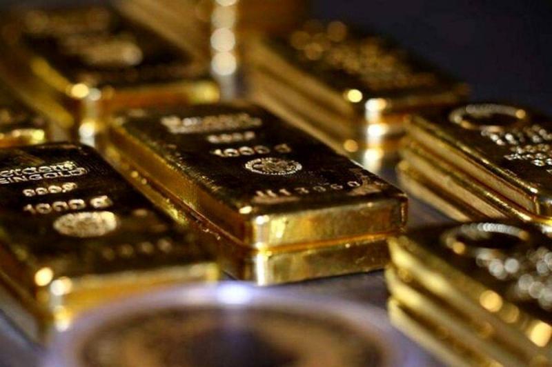 Gold Shines Amid Safe Haven Demand Amid Middle East Tensions