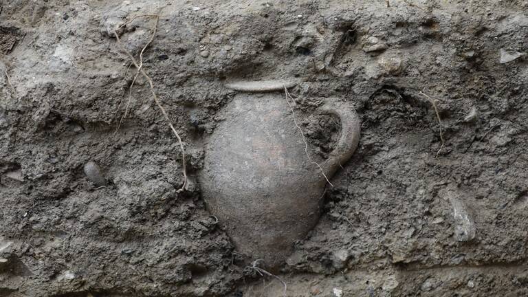 Discovery of Gold Coins Under the Ruins of a Temple in Tunisia