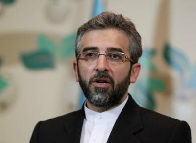 Iranian Official Meets European Coordinator for Nuclear Negotiations