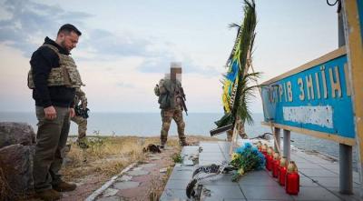 Zelensky Visits Snake Island to Commemorate 500 Days of War