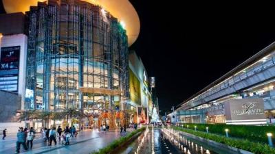 Shooting at Shopping Mall in Thailand Leaves Three Dead, Attacker is 14 Years Old