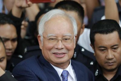 Former Malaysian Prime Minister Released from Hospital and Returned to Prison