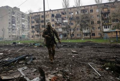 Russia Fends Off Escalating Ukrainian Attacks in the East