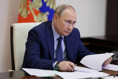 Putin Signs Law to Withdraw from the Nuclear Test Ban Treaty