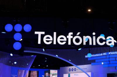 Spanish Minister Opposes Saudi Stake in "Telefónica"