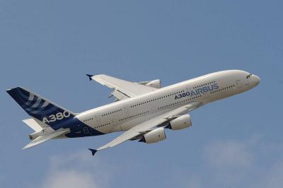Emirates Airline: Requests More Aircraft