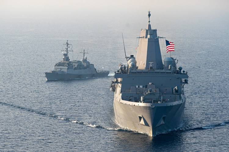 U.S. Fifth Fleet Warns Against Crossing the Strait of Hormuz