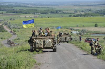 Ukraine Attacks Oil Depots in Luhansk