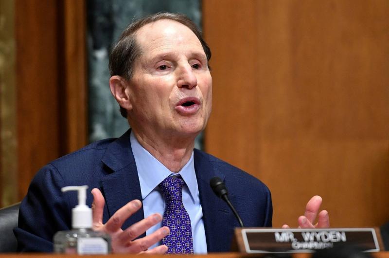 American Senator Calls for Investigation After Report on Russian Facial Recognition System