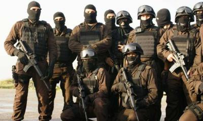 Drug Dealer in the Grip of the Strike Force