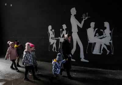 Ukrainian Minister: Half of Bomb Shelters Closed in Kyiv