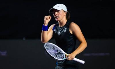 Swiatek Crushes Gauff in Women's Finals