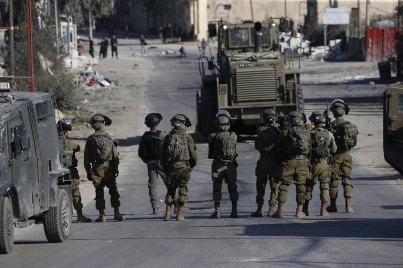 Title: Four Palestinians Killed in Israeli Airstrike Near Rafah