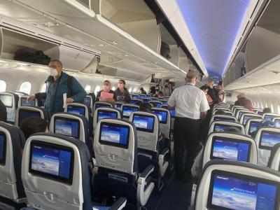 Russian Plane Takes Off from Egypt with Evacuated Russian Citizens from Gaza