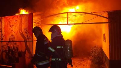 Large Fire in Baghdad with Injuries