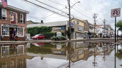 Sweltering Heat and Heavy Rain in the United States