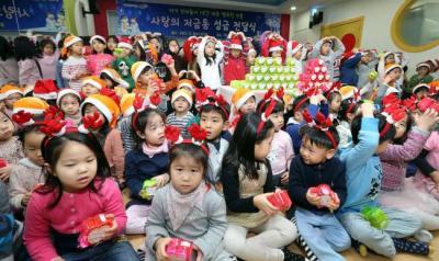 South Koreans are Younger!