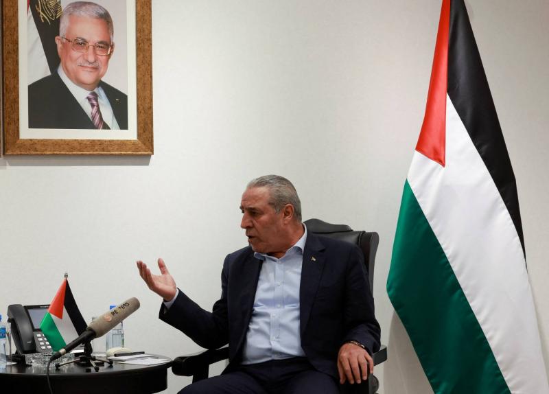 UAE Foreign Minister Meets Palestinian Official in Abu Dhabi