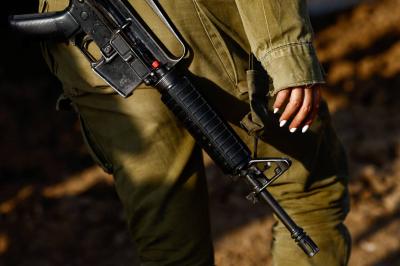 Title: Israeli Soldier Screams in Gaza: "Worm... Worm"