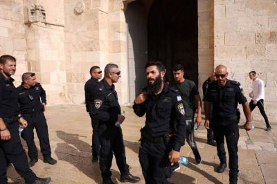 Israeli Police: 3 Injured in Stabbing Incident in Jerusalem