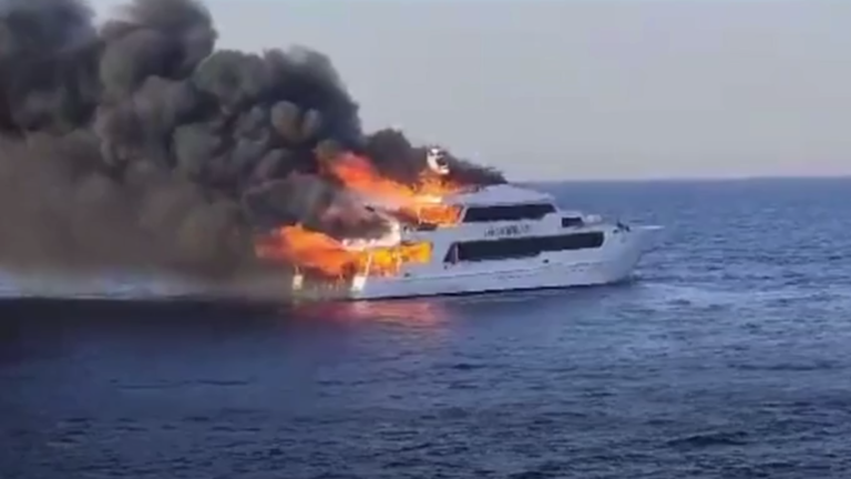 Disappearance of 3 British Tourists After Fire Breaks Out on Boat in Egypt