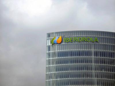 Masdar Plans to Acquire 49% Stake in Iberdrola's Wind Farm