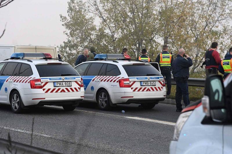 Hungary: Discovery of 17 Migrants Stacked in an Unventilated Space