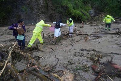 Catastrophic Hurricane Otis Claims at Least 27 Lives in Mexico