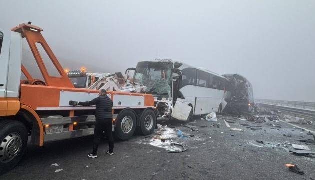 Dozens Killed in Collision Between 7 Vehicles in Turkey