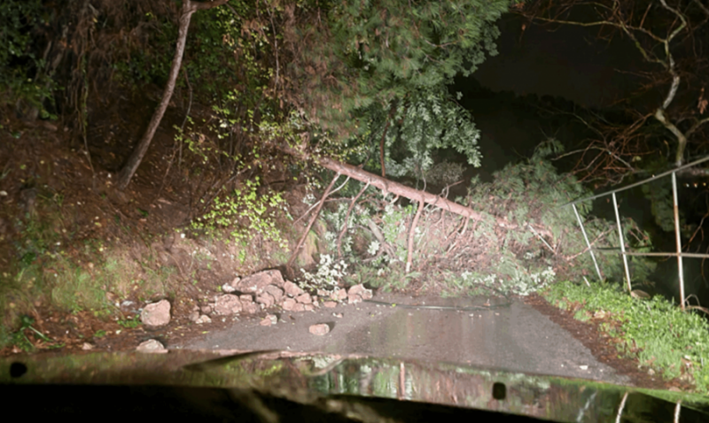 Landslide of Soil and Rocks... Closure of the Main Road in Yhashoush!
