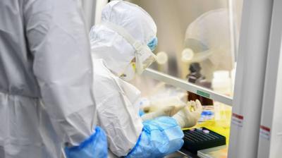 America Prepares for Holiday Season by Offering More Free COVID Tests