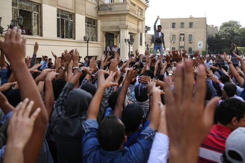 Egyptian and Qatari Negotiators Push for Two-Day Gaza Ceasefire Extension